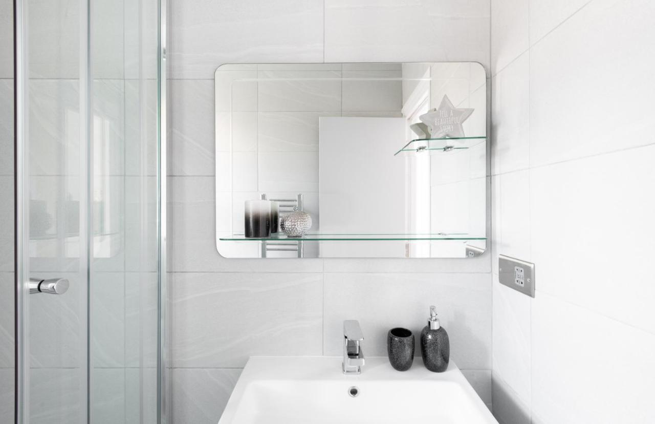 Stunning And Spacious 4 Bed Apr Next To Bricklane Londyn Zewnętrze zdjęcie